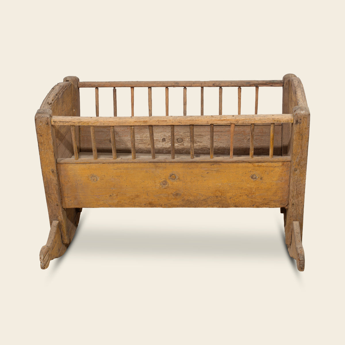 Wood Spindle Cradle