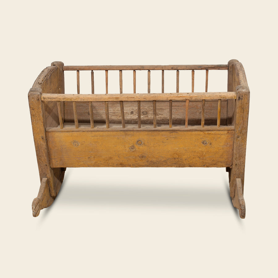Wood Spindle Cradle