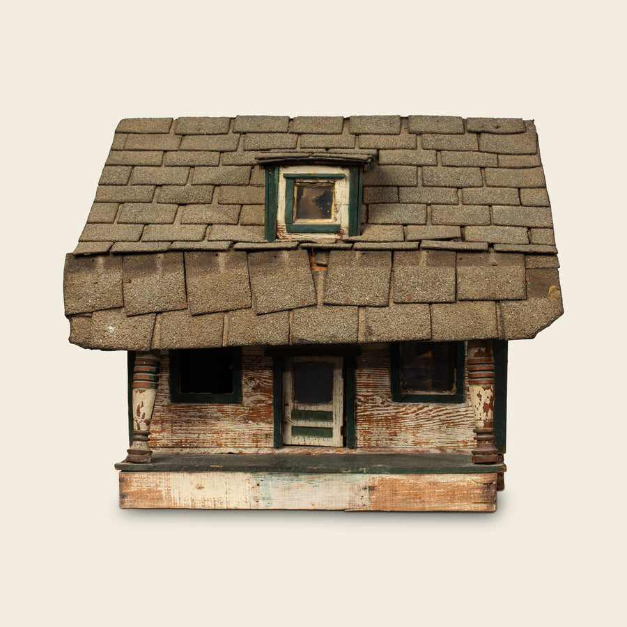 Wood house miniature